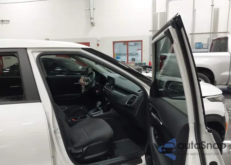 2023 Kia Seltos Lx z USA, uszkodzony, nr VIN KNDEPCAA0P7434754